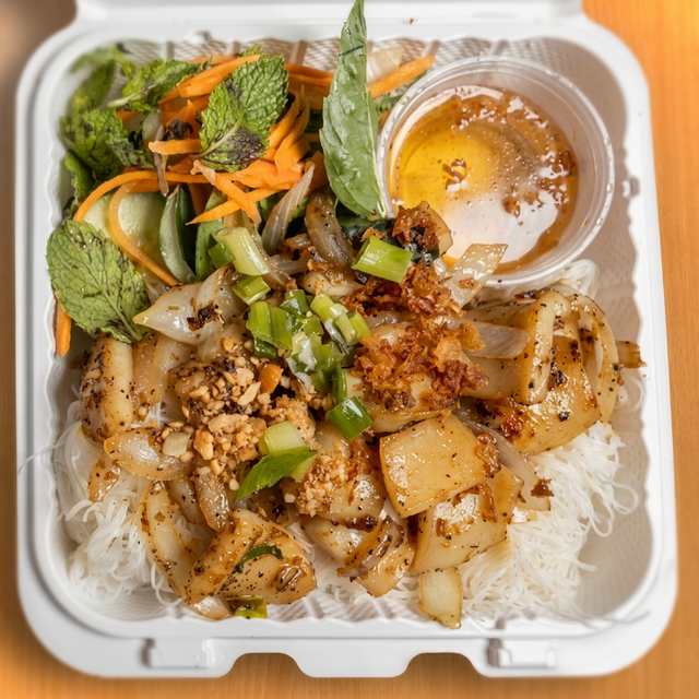 Grilled Squid Vermicelli