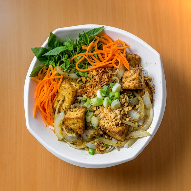 Tofu Stir Fried Lemongrass on Rice Vermicelli.