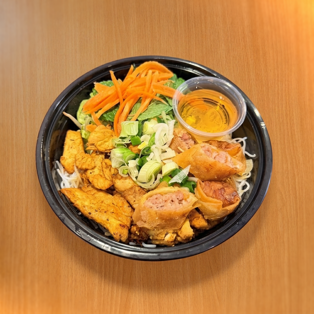 Curry Chicken & Egg Roll Vermicelli Bowl